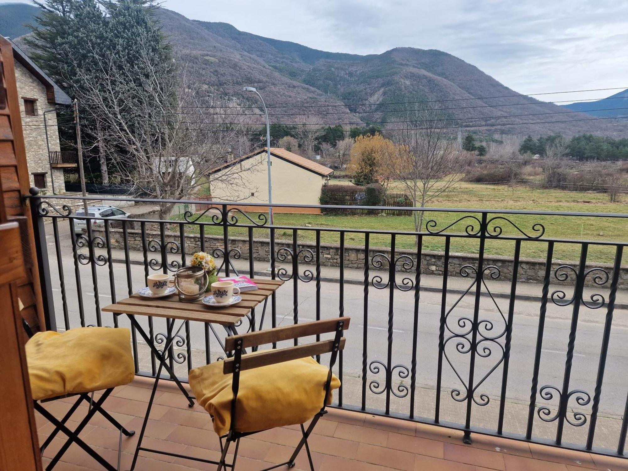 Valdi-Biescas Appartement Buitenkant foto
